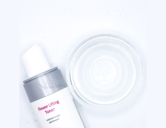 ARAVIA Professional Лифтинг-тонер цветочный Flower Lifting Toner ARAVIA Professional Лифтинг-тонер цветочный Flower Lifting Toner