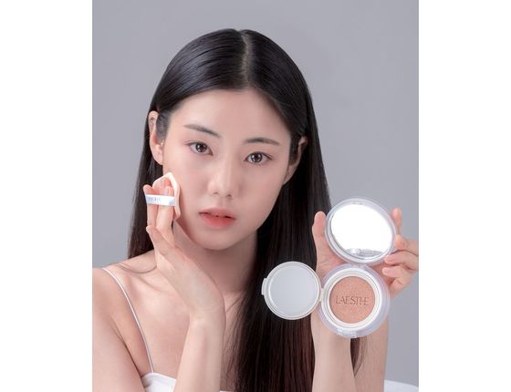 Шёлковый светоотражающий кушон-уход для лица №21 - Silk-fit Radiance Cushion №21 Шёлковый светоотражающий кушон-уход для лица №21 - Silk-fit Radiance Cushion №21