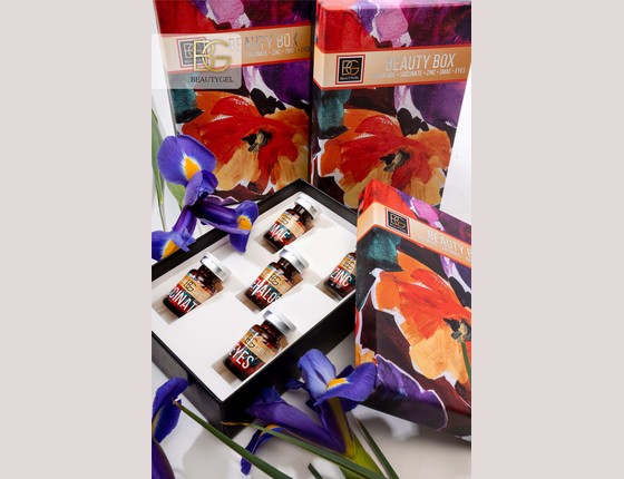 BEAUTY BOX