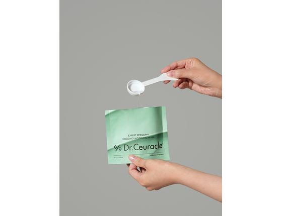 Охлаждающая альгинатная маска для лица со спирулиной -  Expert Spirulina Cooling Modeling Mask Охлаждающая альгинатная маска для лица со спирулиной -  Expert Spirulina Cooling Modeling Mask