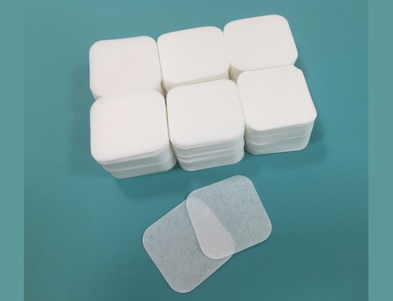 Салфетки Спанлейс безворсовые 5х5 600 шт/упк Салфетки Спанлейс безворсовые 5х5 600 шт/упк