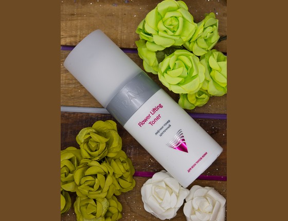 ARAVIA Professional Лифтинг-тонер цветочный Flower Lifting Toner ARAVIA Professional Лифтинг-тонер цветочный Flower Lifting Toner