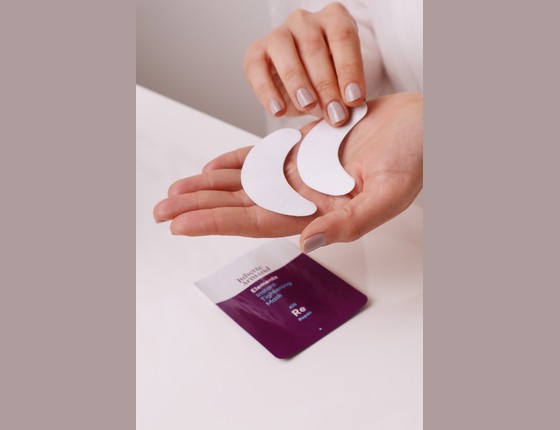Instant Tightening Mask Разглаживающие коллагеновые патчи (СРОК 02/26 ОС) Instant Tightening Mask Разглаживающие коллагеновые патчи (СРОК 02/26 ОС)